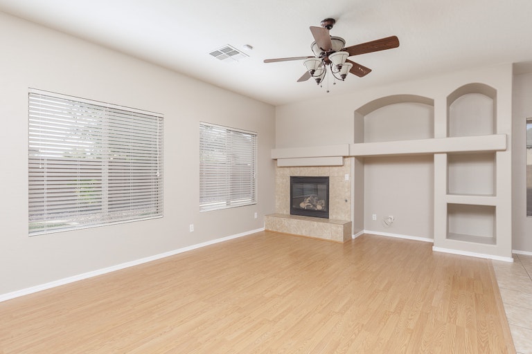 Photo 10 of 24 - 3024 E Powell Way, Gilbert, AZ 85298