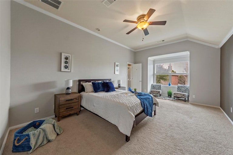 Photo 16 of 25 - 10505 Bolivar Dr, McKinney, TX 75072