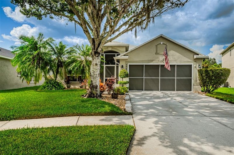 Photo 1 of 66 - 1944 Blanchard Ct, Wesley Chapel, FL 33543
