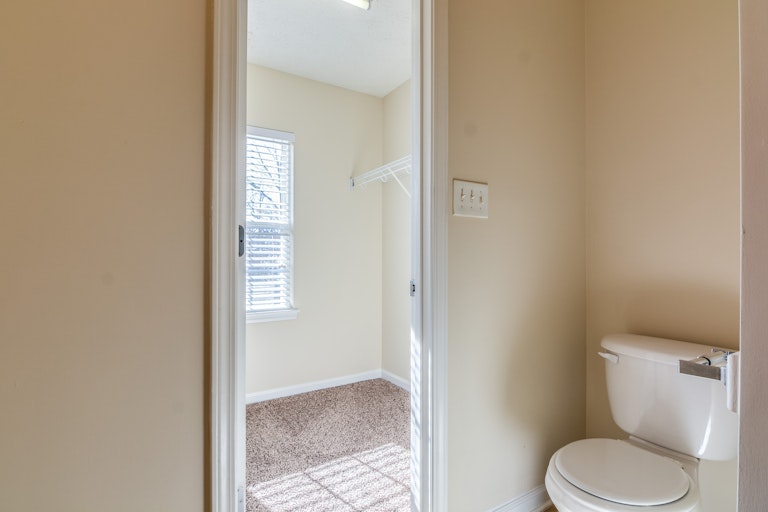Photo 13 of 27 - 2109 Rathie Dr, Durham, NC 27703