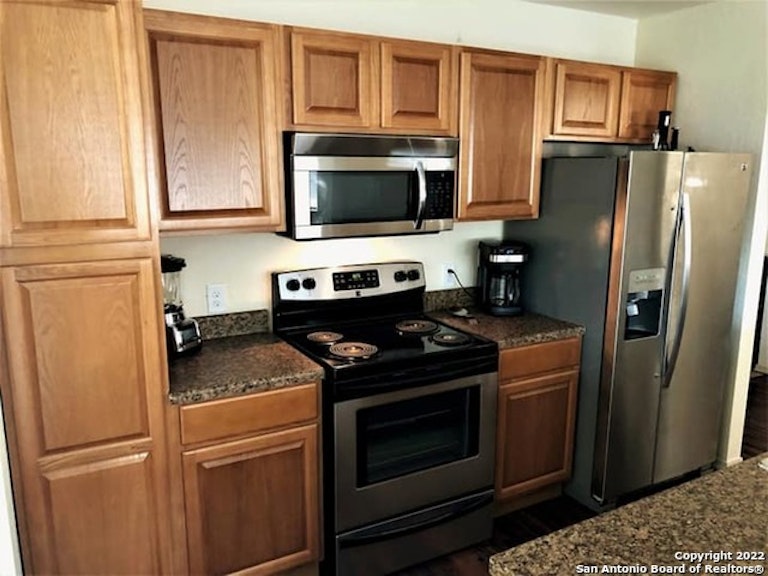 Photo 9 of 19 - 1230 Longmont St, San Antonio, TX 78245