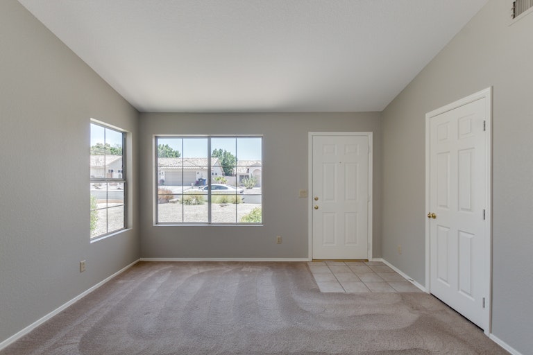 Photo 2 of 26 - 6318 E Regina St, Mesa, AZ 85215