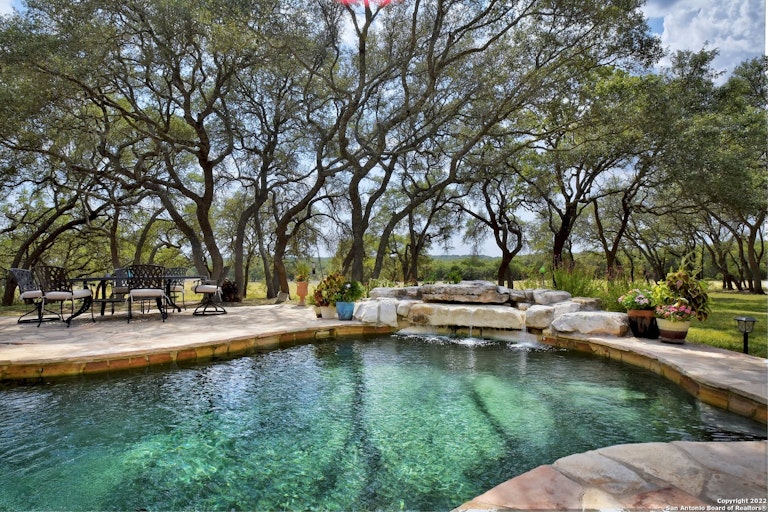 Photo 2 of 51 - 1359 E Ammann Rd, Bulverde, TX 78163