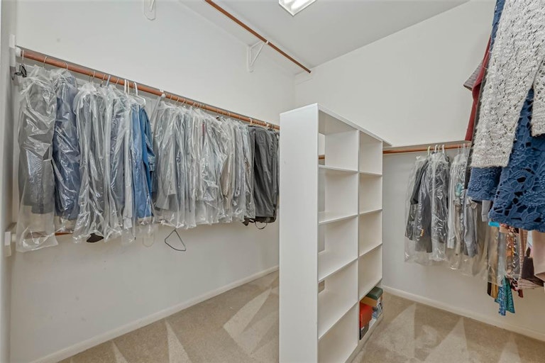 Photo 21 of 48 - 4210 Ruttand Park Ln, Katy, TX 77450