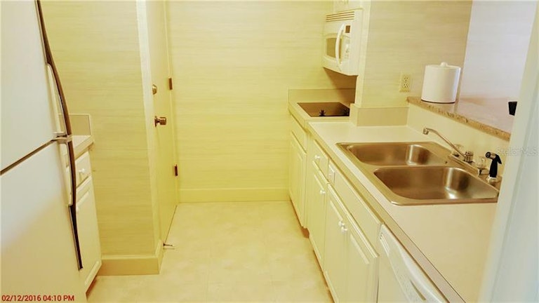 Photo 12 of 18 - 4774 Foxhunt Dr Unit A108, Wesley Chapel, FL 33543