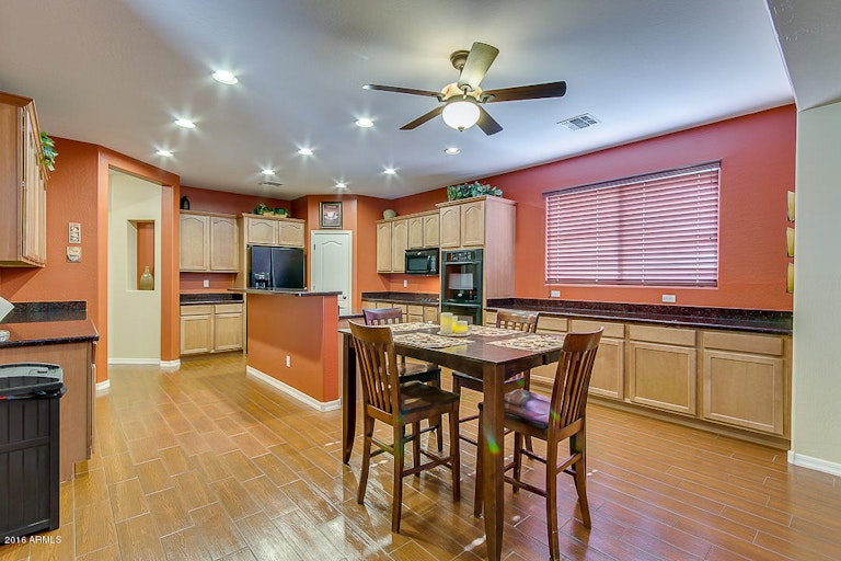 Photo 14 of 46 - 22150 W Ashleigh Marie Dr, Buckeye, AZ 85326