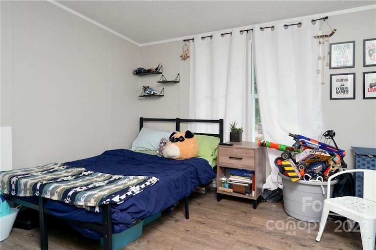 Photo 8 of 13 - 525 Ridge Ave, Mooresville, NC 28115