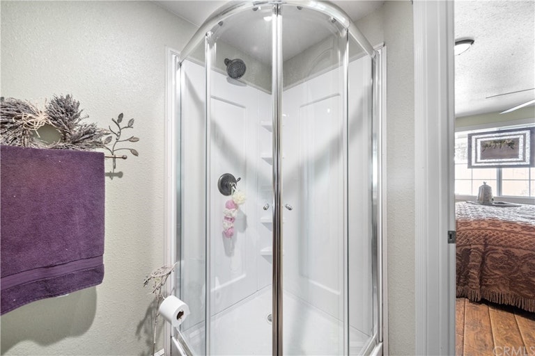 Photo 25 of 38 - 34273 Avenue E, Yucaipa, CA 92399