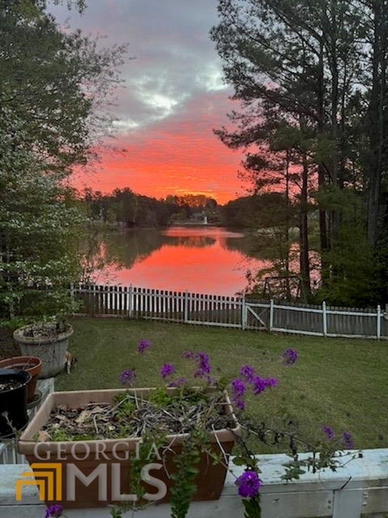 Photo 13 of 14 - 240 Jasper Dr, Stockbridge, GA 30281
