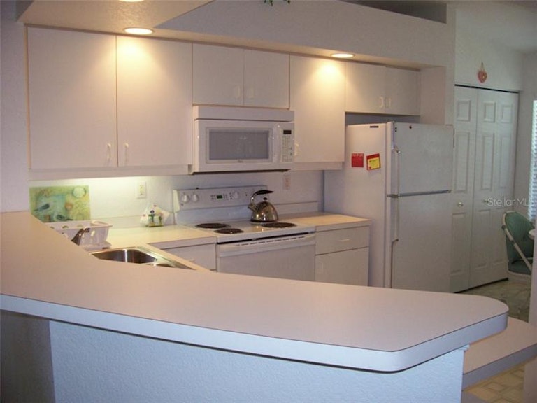Photo 5 of 25 - 5725 Greenwood Ave #4201, North Port, FL 34287