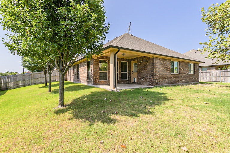 Photo 27 of 27 - 902 Calder Ct, Anna, TX 75409