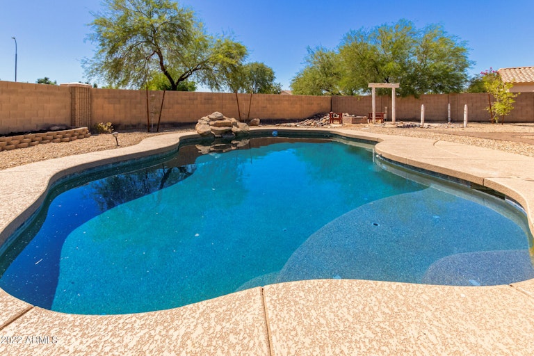 Photo 22 of 29 - 8227 W Apache St, Phoenix, AZ 85043