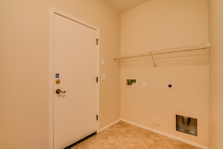 Photo 29 of 34 - 7241 W Donner Dr, Laveen, AZ 85339