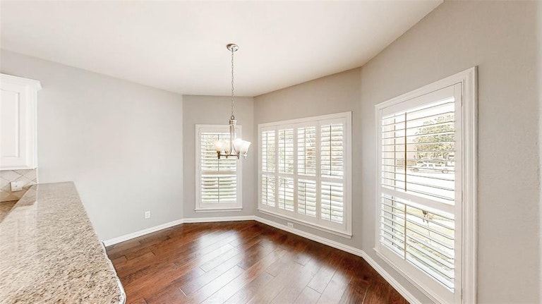 Photo 11 of 34 - 1800 Tara Ct, Flower Mound, TX 75028