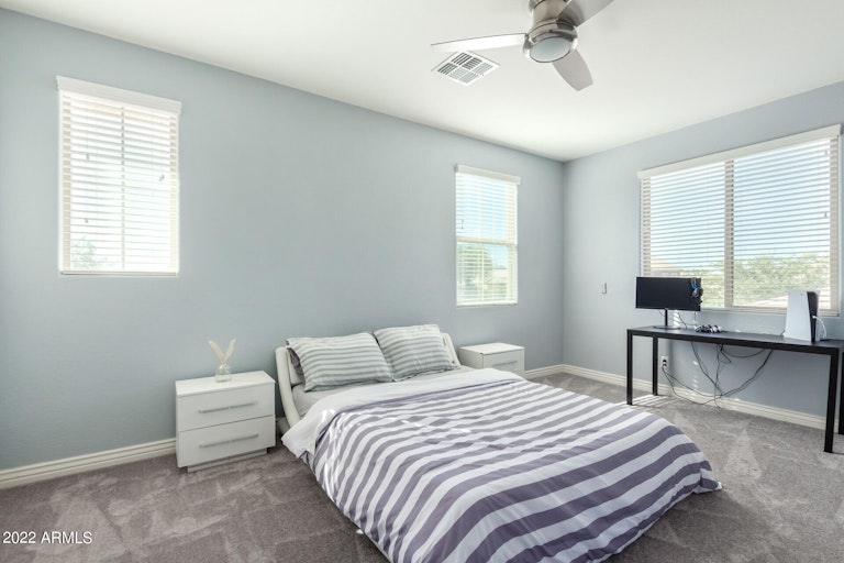 Photo 28 of 48 - 7607 S Sorrell Ln, Gilbert, AZ 85298