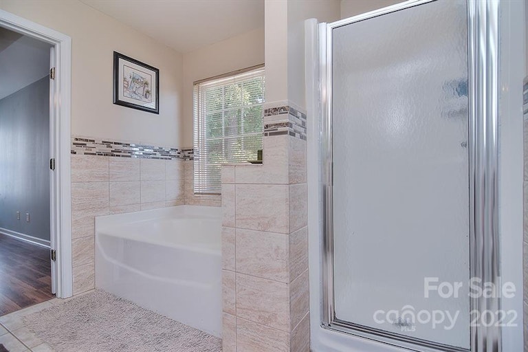 Photo 24 of 38 - 10018 Feldbank Dr, Charlotte, NC 28216