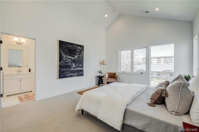 Photo 22 of 40 - 3422 S Grant St, Englewood, CO 80113