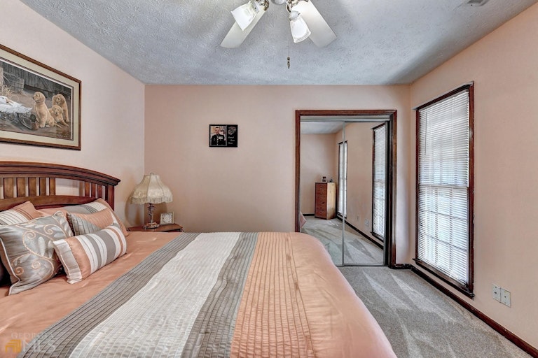 Photo 27 of 47 - 658 Shiloh Ct, Lawrenceville, GA 30044