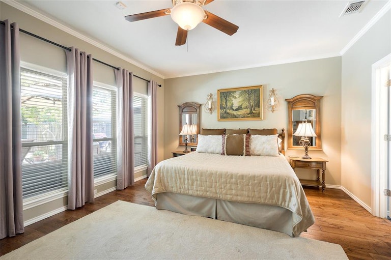 Photo 29 of 40 - 7336 Williamswood Dr, Dallas, TX 75252
