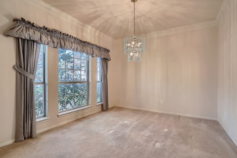 Photo 8 of 35 - 16107 Sandpoint Cv, Austin, TX 78717
