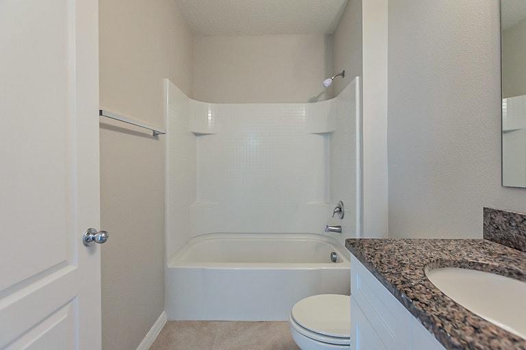 Photo 24 of 28 - 1870 Green Dragon Dr, Saint Cloud, FL 34771