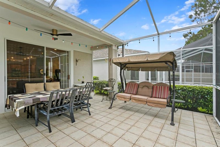 Photo 27 of 44 - 9313 Hunters Park Way, Tampa, FL 33647