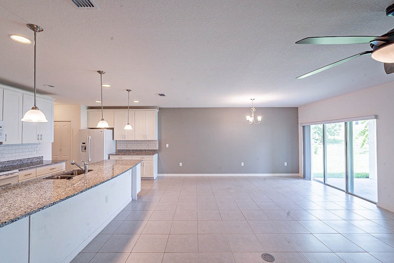 Photo 14 of 30 - 237 Milestone Dr, Haines City, FL 33844