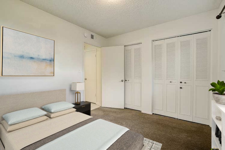 Photo 3 of 27 - 6209 Longford Dr #1, Citrus Heights, CA 95621