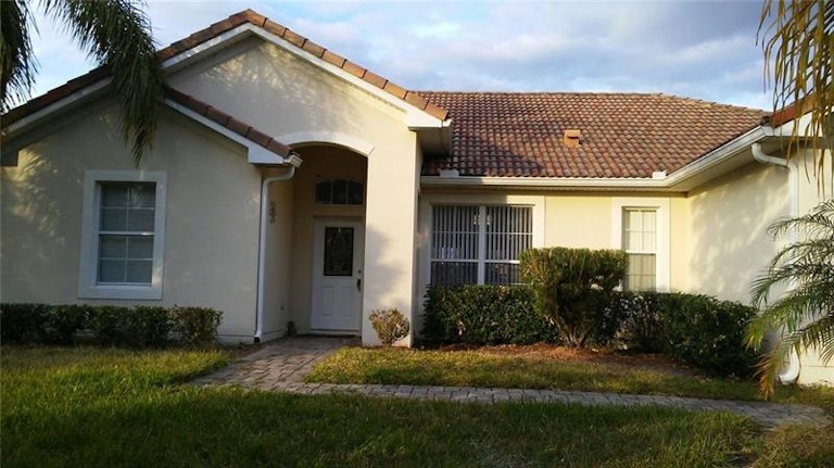 Photo 1 of 8 - 3633 Weatherfield Dr, Kissimmee, FL 34746