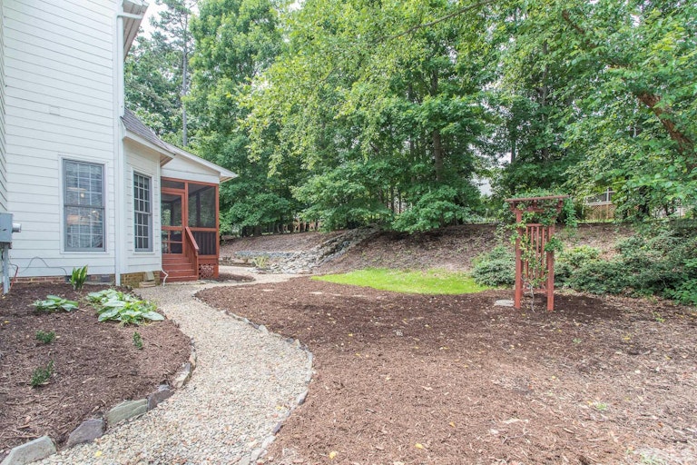 Photo 31 of 31 - 11305 Timbergrove Ln, Raleigh, NC 27614
