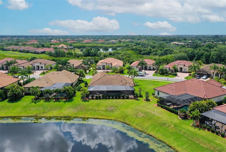 Photo 53 of 94 - 704 Moorings Way, Bradenton, FL 34212