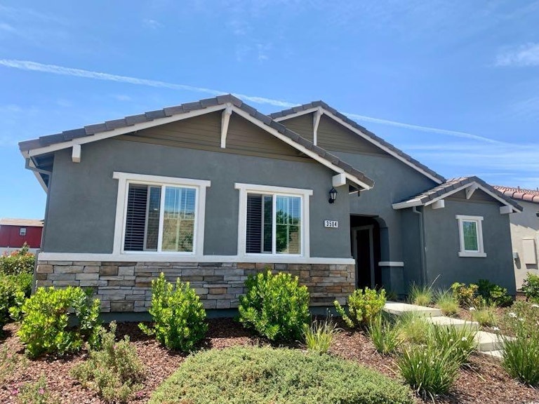 Photo 1 of 25 - 3504 Bayou Rd, Sacramento, CA 95835