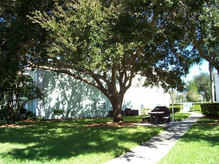 Photo 21 of 25 - 5725 Greenwood Ave #4201, North Port, FL 34287