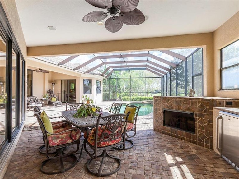 Photo 19 of 25 - 10804 Riverbank Ter, Bradenton, FL 34212