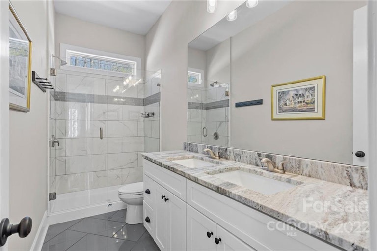 Photo 32 of 42 - 8510 Viking Dr, Waxhaw, NC 28173