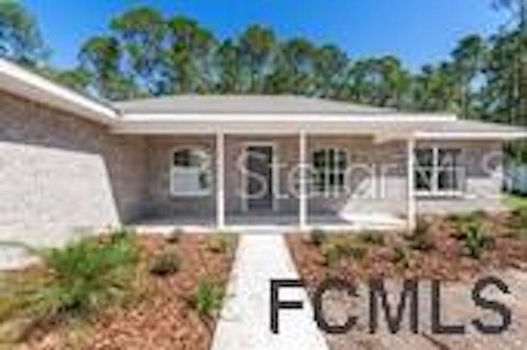 Photo 3 of 42 - 36 Riverdale Ln, Palm Coast, FL 32164