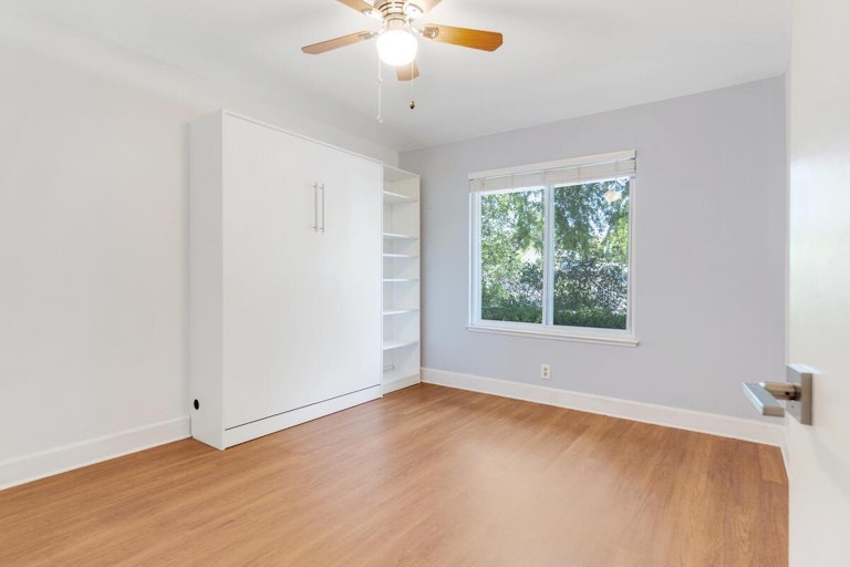 Photo 11 of 16 - 924 San Tomas St, Davis, CA 95618