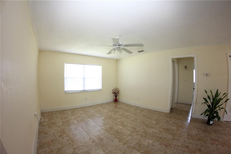 Photo 11 of 34 - 124 Alder Ave, Altamonte Springs, FL 32714