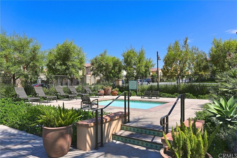 Photo 17 of 21 - 154 Coralwood, Irvine, CA 92618