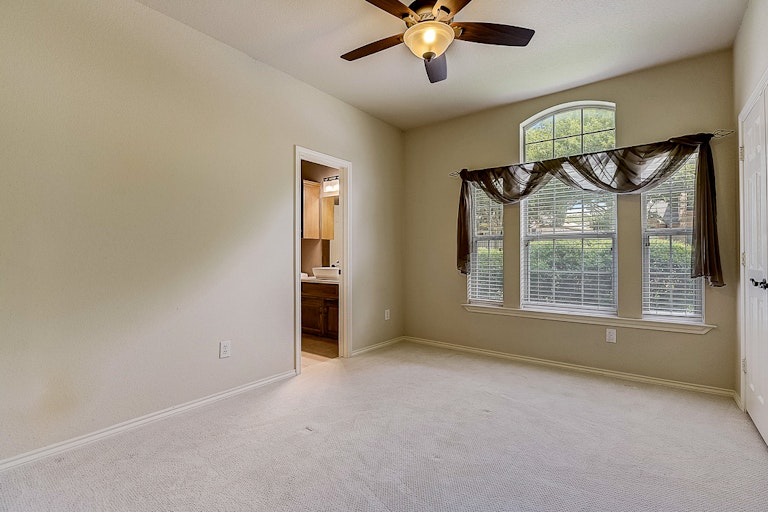 Photo 39 of 50 - 835 Pelican Ln, Coppell, TX 75019