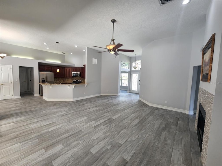 Photo 22 of 41 - 10095 Brandon Cir, Orlando, FL 32836