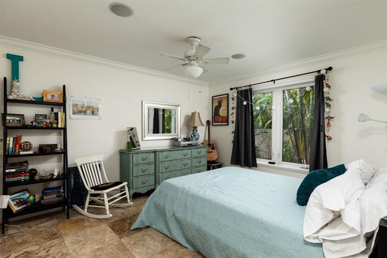 Photo 24 of 60 - 145 Bay Point Dr NE, Saint Petersburg, FL 33704