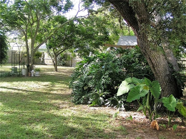 Photo 21 of 23 - 6191 Pinehurst Dr, Spring Hill, FL 34606