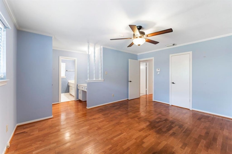 Photo 42 of 50 - 1103 Glouchester Ln, Houston, TX 77073