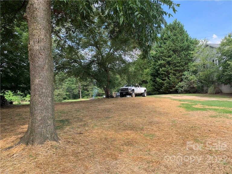 Photo 40 of 46 - 110 Tanglewood Dr, Kannapolis, NC 28081
