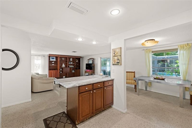 Photo 11 of 41 - 2331 Terry Ln, Sarasota, FL 34231