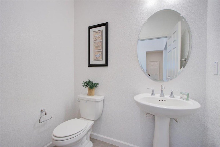 Photo 7 of 43 - 10082 Mud Hen Way, Elk Grove, CA 95757