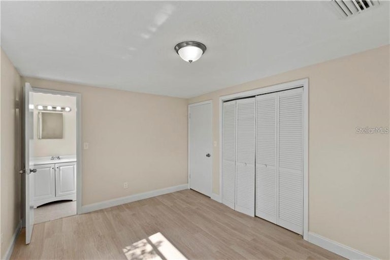 Photo 9 of 17 - 10542 Mary Lou Dr, Orlando, FL 32825