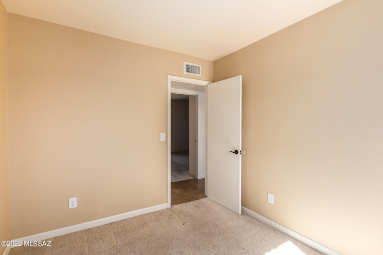 Photo 32 of 33 - 502 N Loquat Ave, Tucson, AZ 85710