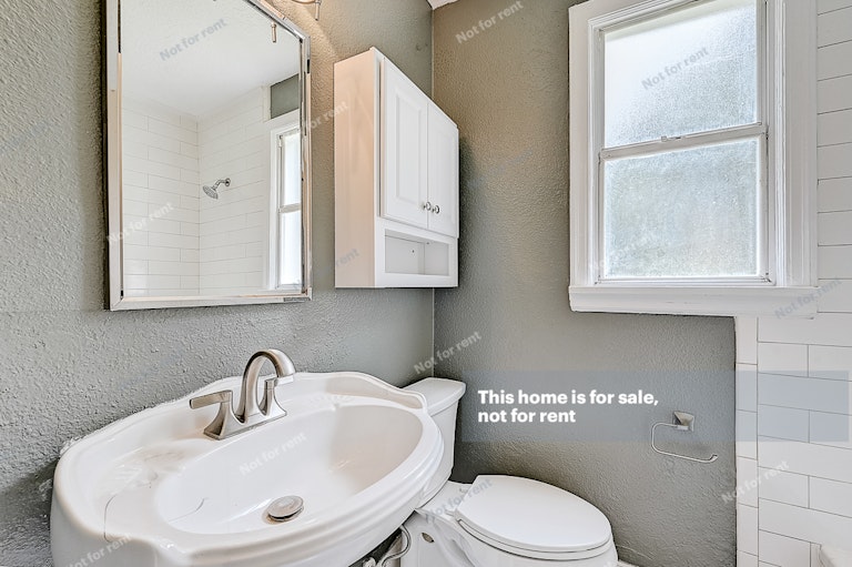 Photo 27 of 28 - 2408 Ridgewood Rd, Jacksonville, FL 32207